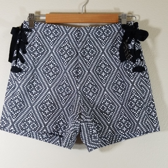 GAP Pants - GAP textured woven shorts with ribbon laces
